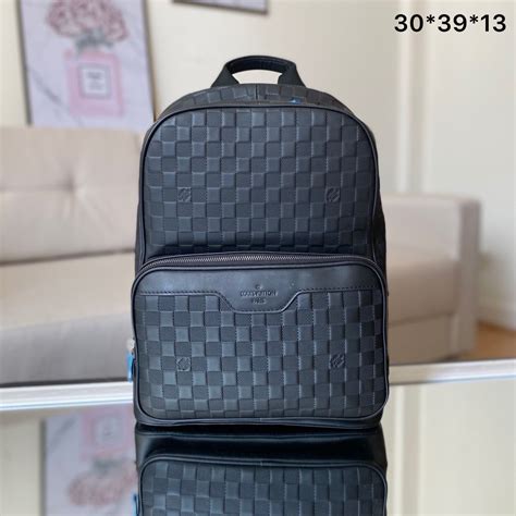 louis vuitton mochila masculina|louis vuitton clear backpack.